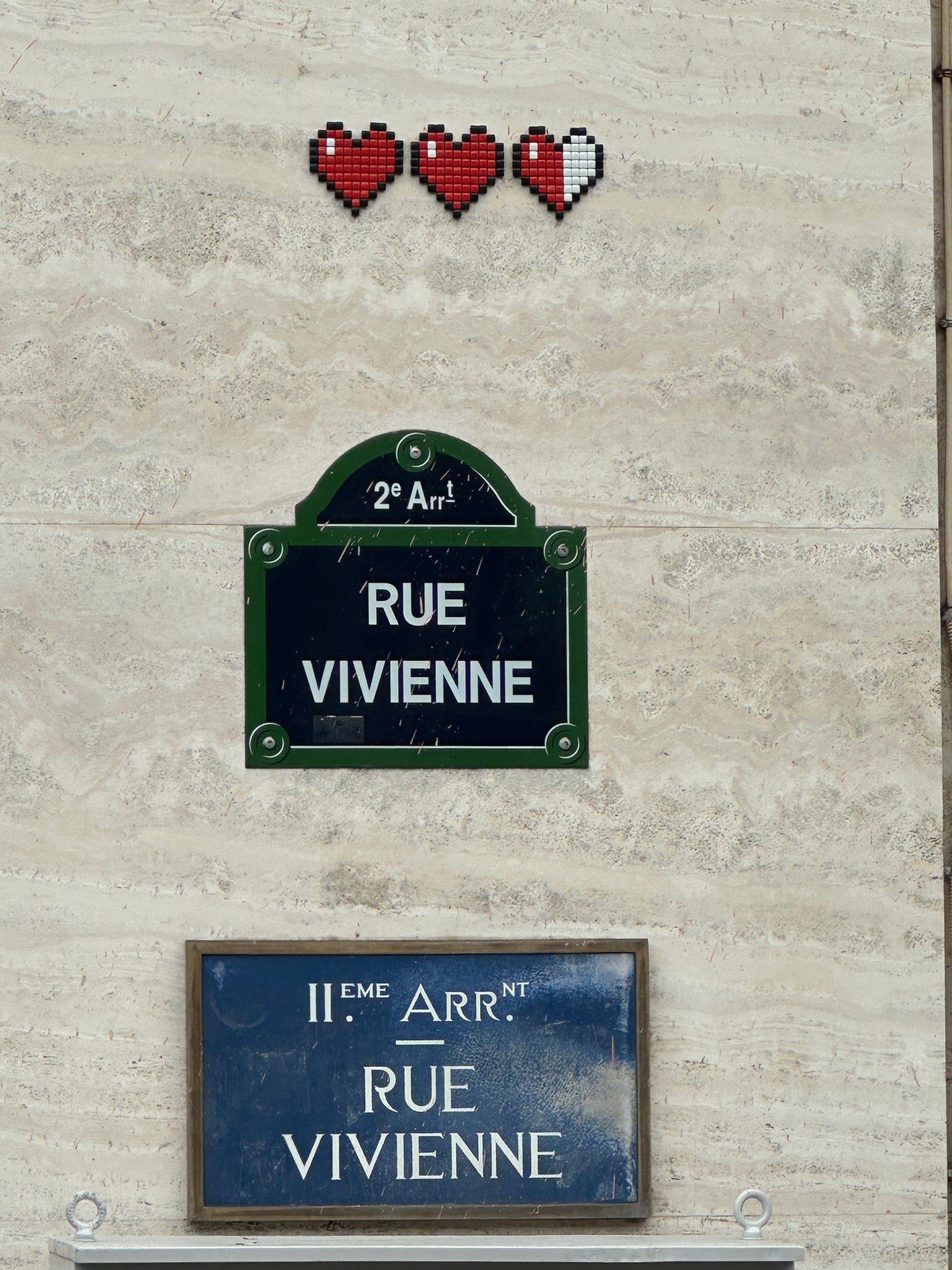 SOLENNE 